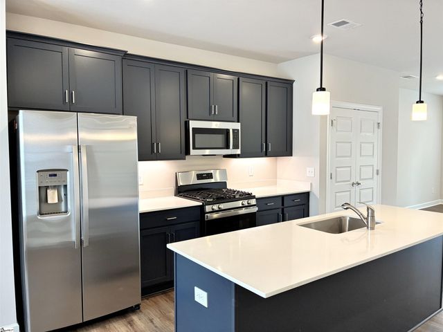 12 Pikewood Lane, Greenville, SC 29607