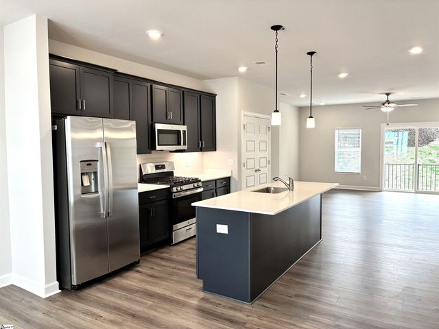 12 Pikewood Lane, Greenville, SC 29607