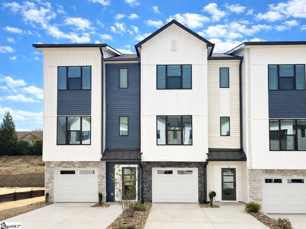 12 Pikewood Lane, Greenville, SC 29607