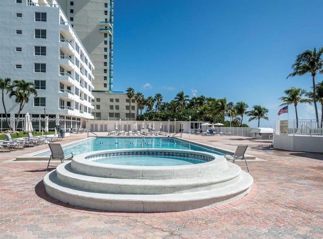 5005 Collins Ave 1506, Miami Beach, FL 33140