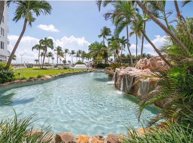 5005 Collins Ave 1506, Miami Beach, FL 33140