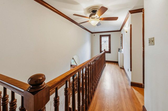 5079 N Lake DRIVE, Whitefish Bay, WI 53217