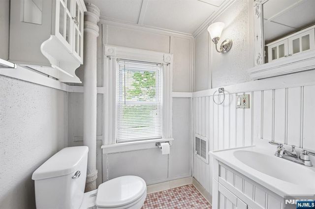 714 Main Street, Little Falls, NJ 07424