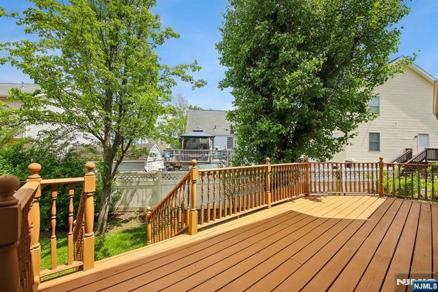 714 Main Street, Little Falls, NJ 07424