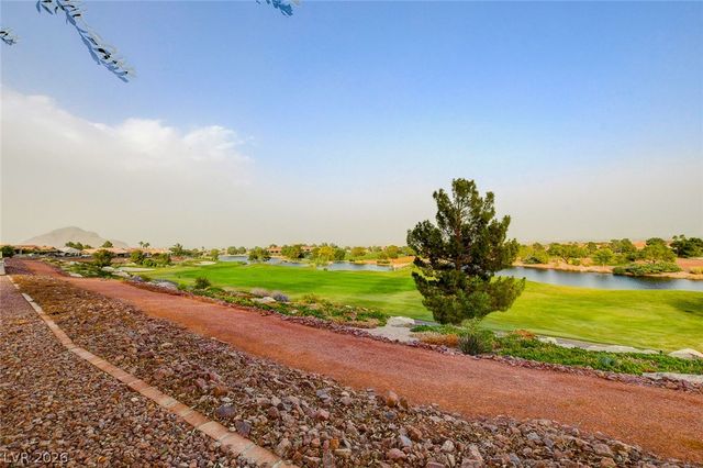 8612 Prairie Hill Drive, Las Vegas, NV 89134
