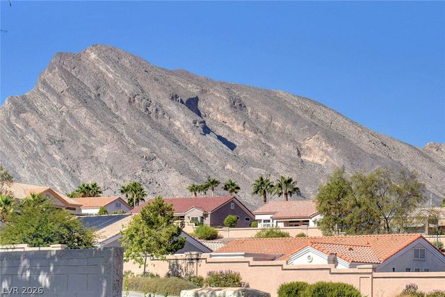 8612 Prairie Hill Drive, Las Vegas, NV 89134
