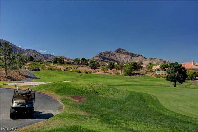 8612 Prairie Hill Drive, Las Vegas, NV 89134