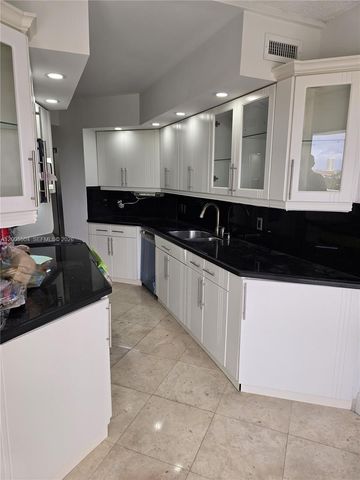 3610 Yacht Club Dr 1016, Aventura, FL 33180