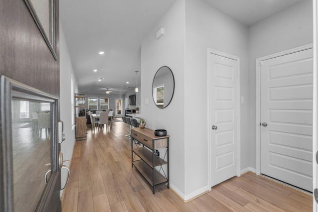 18581 Meadow Point Lane, Conroe, TX 77316