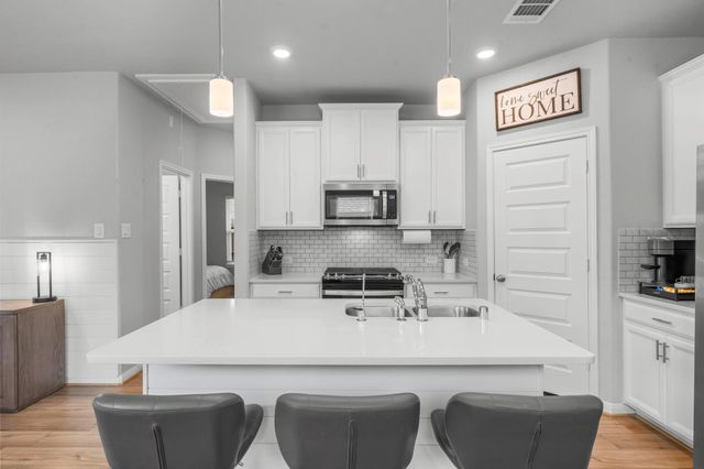 18581 Meadow Point Lane, Conroe, TX 77316