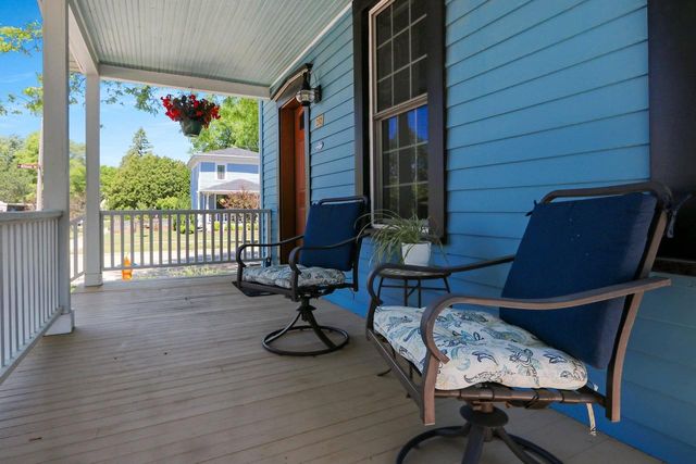 232 N MICHIGAN STREET, De Pere, WI 54115