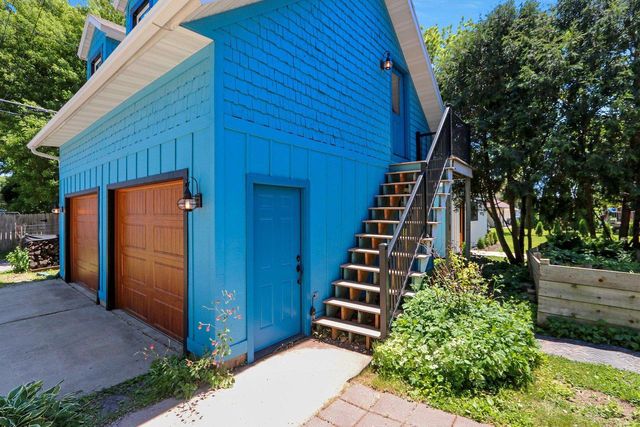 232 N MICHIGAN STREET, De Pere, WI 54115