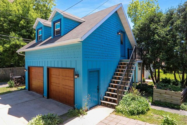 232 N MICHIGAN STREET, De Pere, WI 54115