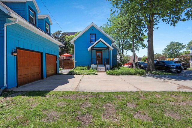232 N MICHIGAN STREET, De Pere, WI 54115