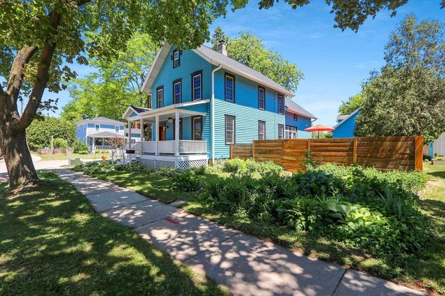 232 N MICHIGAN STREET, De Pere, WI 54115