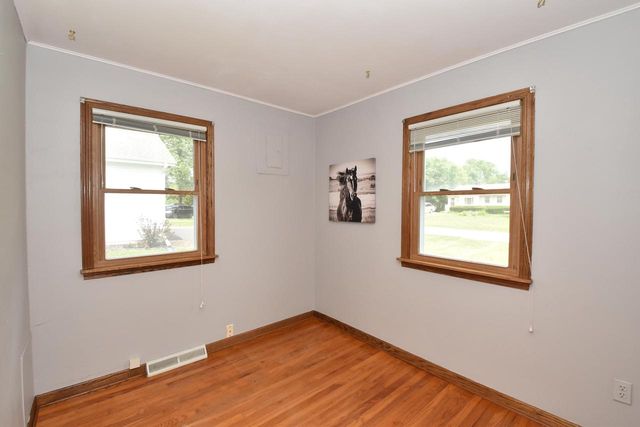 W228S8775 Cherry STREET, Big Bend, WI 53103