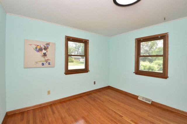W228S8775 Cherry STREET, Big Bend, WI 53103