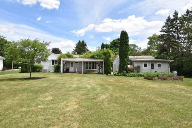 W228S8775 Cherry STREET, Big Bend, WI 53103