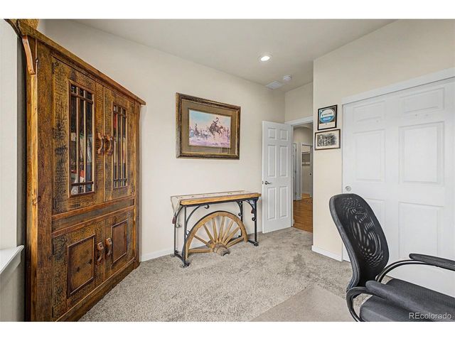 540 Remington Dr, Hudson, CO 80642