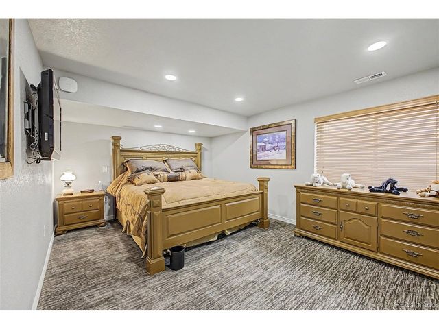 540 Remington Dr, Hudson, CO 80642