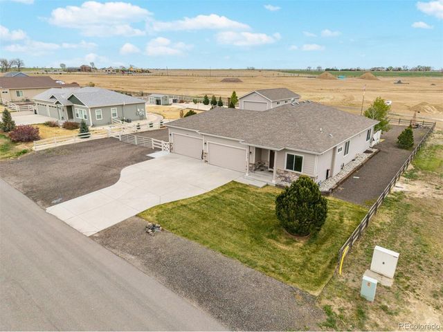 540 Remington Dr, Hudson, CO 80642