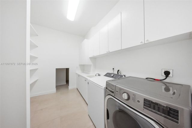 3752 NE 199 ST, Aventura, FL 33180