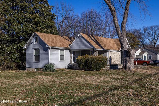 1811 Rockford Ln, Louisville, KY 40216