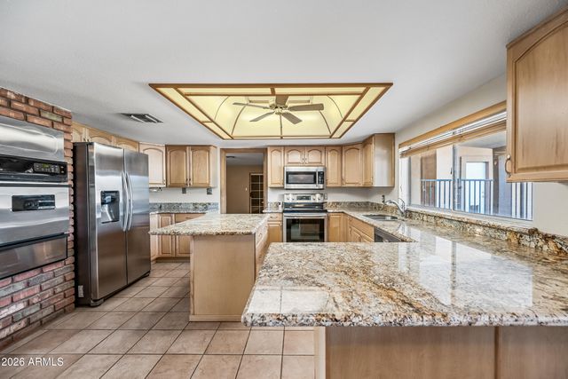 322 E Redfield Road, Chandler, AZ 85225