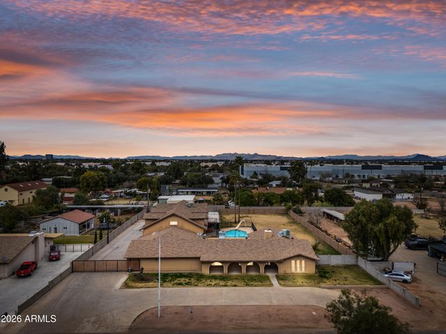 322 E Redfield Road, Chandler, AZ 85225