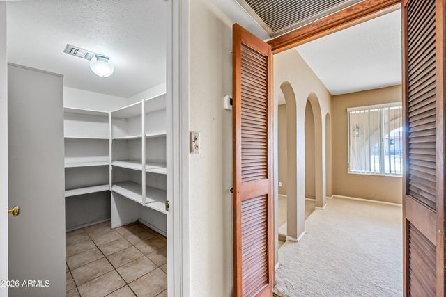 322 E Redfield Road, Chandler, AZ 85225