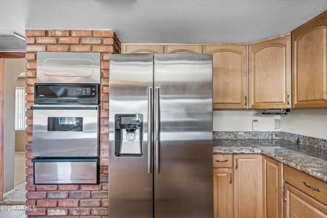 322 E Redfield Road, Chandler, AZ 85225