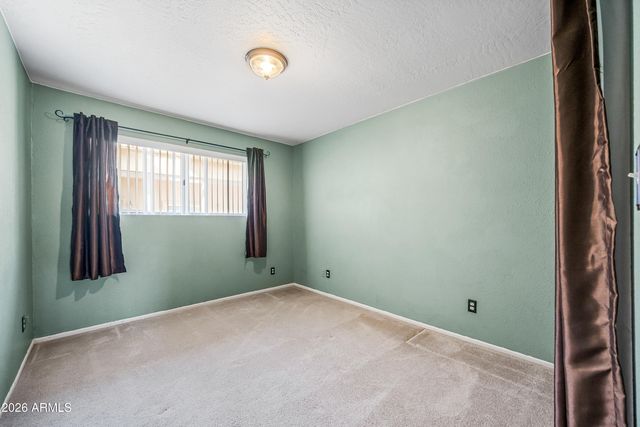 322 E Redfield Road, Chandler, AZ 85225