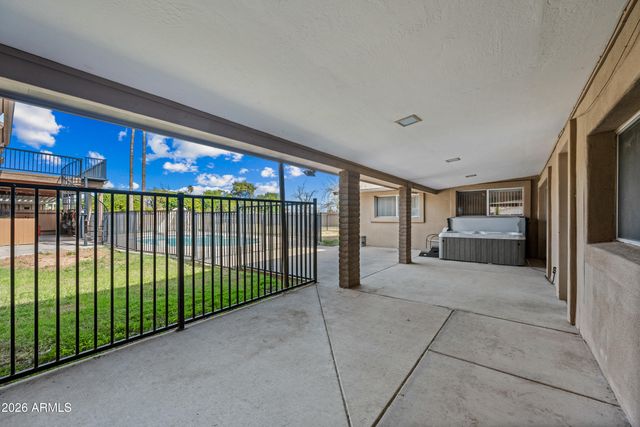 322 E Redfield Road, Chandler, AZ 85225