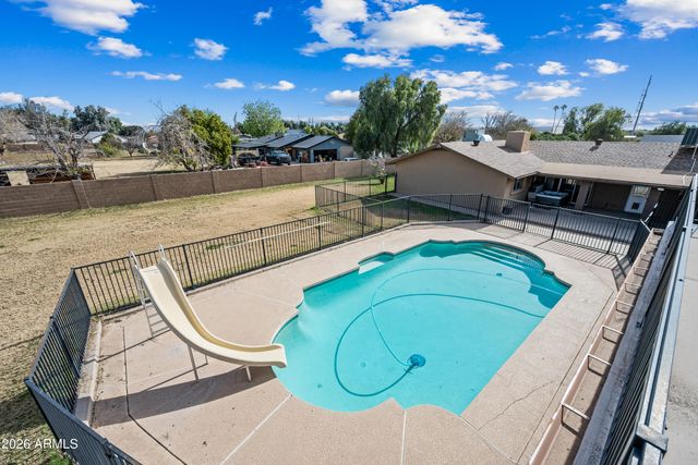 322 E Redfield Road, Chandler, AZ 85225