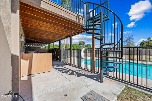 322 E Redfield Road, Chandler, AZ 85225