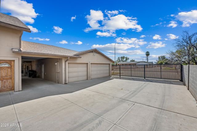 322 E Redfield Road, Chandler, AZ 85225