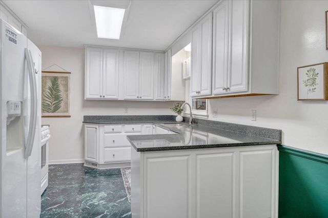 5033 Youngwood DR, Roanoke, VA 24017