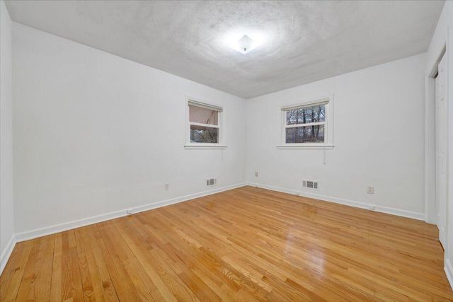 5033 Youngwood DR, Roanoke, VA 24017