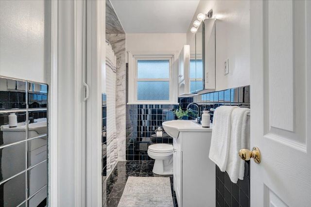 5033 Youngwood DR, Roanoke, VA 24017