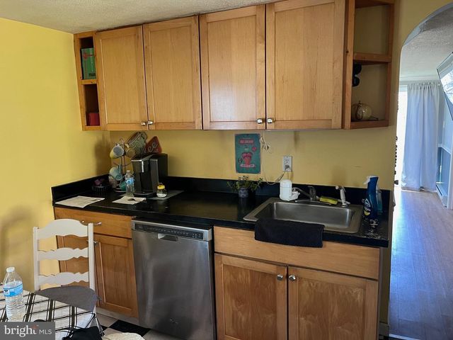 242 WILEY MILL RD, New Park, PA 17352