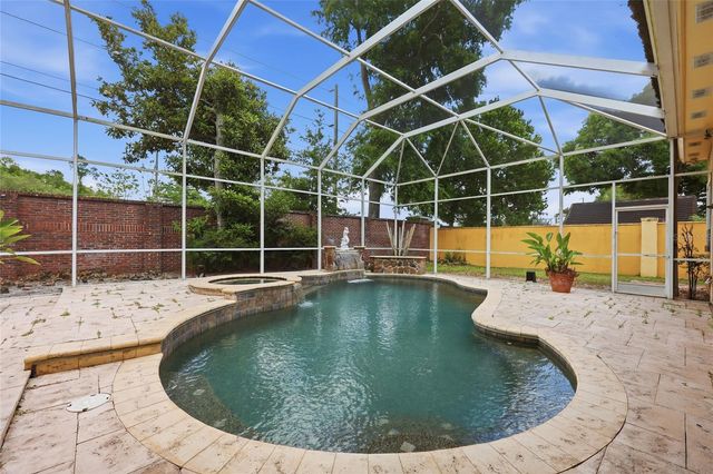 7407 PARK SPRINGS CIRCLE, Orlando, FL 32835