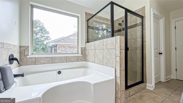 3281 Alhambra Circle, Hampton, GA 30228