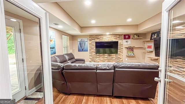 3281 Alhambra Circle, Hampton, GA 30228