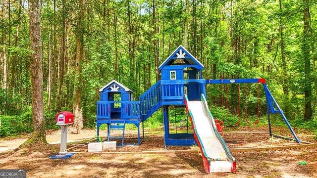 3281 Alhambra Circle, Hampton, GA 30228