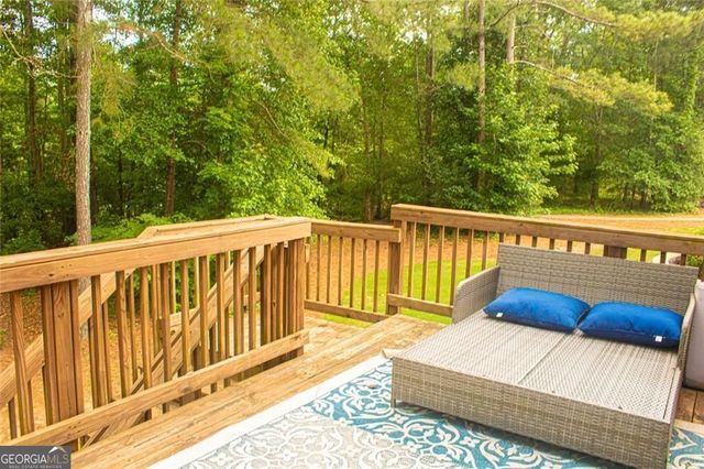 3281 Alhambra Circle, Hampton, GA 30228