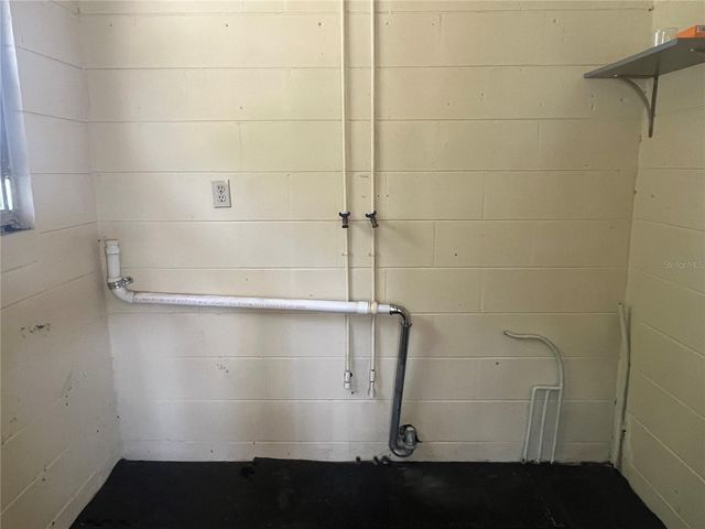 2329 W OAK STREET, Kissimmee, FL 34741