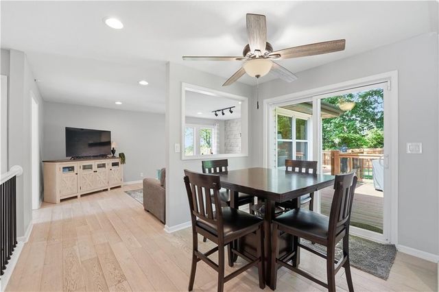 850 NW Valley Lane, Riverside, MO 64150