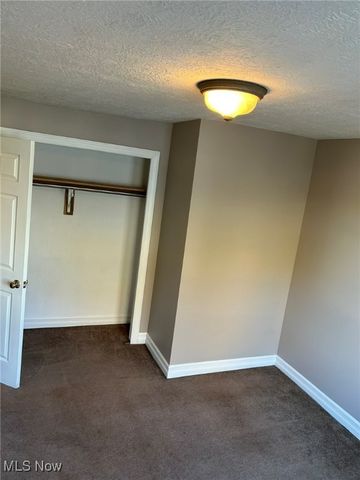 5392 Walters Street NE, East Canton, OH 44730