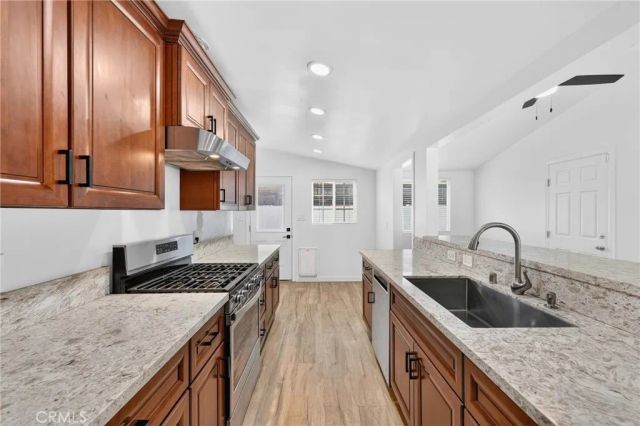 3210 E Janice Street, Long Beach, CA 90805