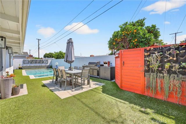 3210 E Janice Street, Long Beach, CA 90805